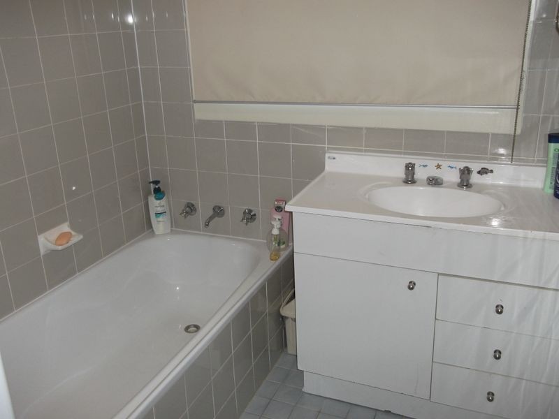 4 Kalang Road, Seven Hills NSW 2147