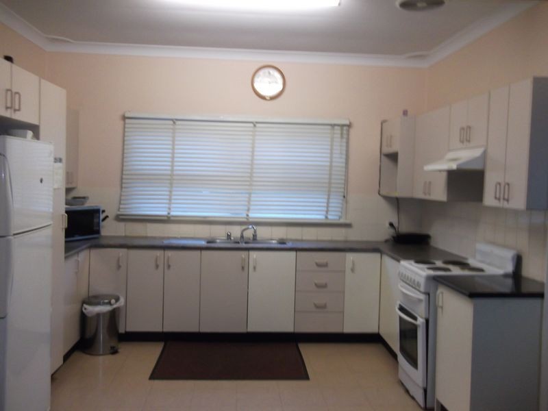 4 Kalang Road, Seven Hills NSW 2147