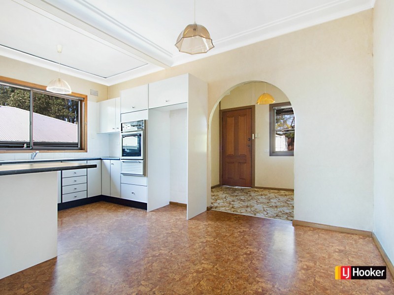 90 Lucas Road, Seven Hills NSW 2147