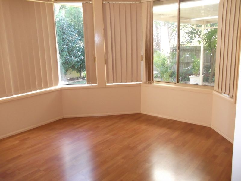 60 Oramzi Road, Girraween NSW 2145