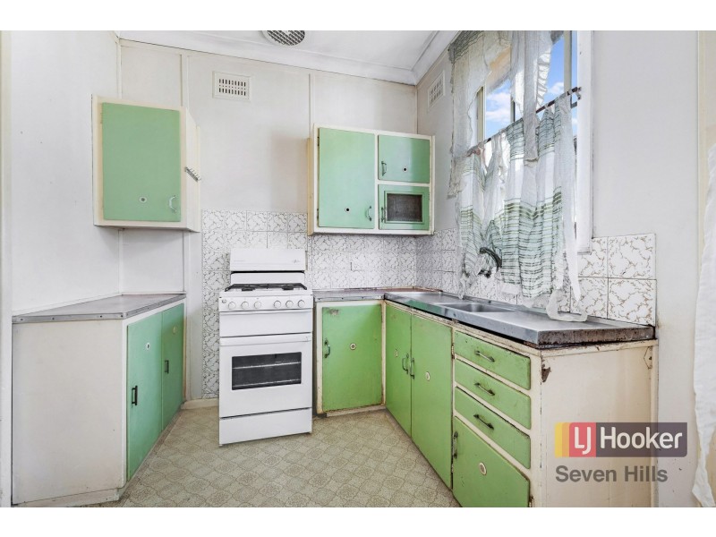 22 Mamie Avenue, Seven Hills NSW 2147