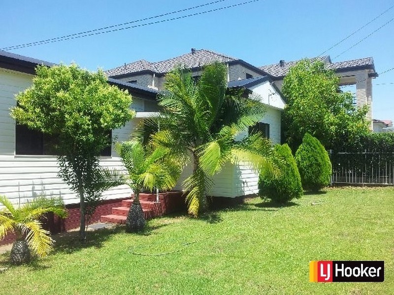 16 John Street, Blacktown NSW 2148