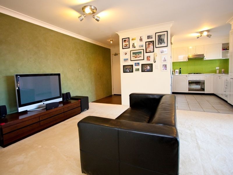 11/5-7 Priddle Street, Westmead NSW 2145