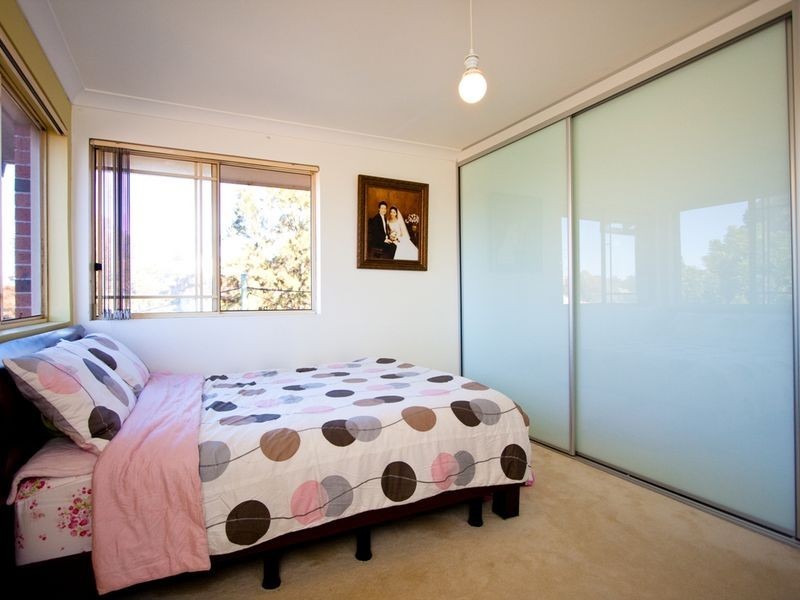 11/5-7 Priddle Street, Westmead NSW 2145