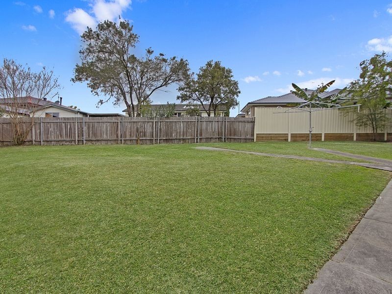 4 Farrar Place, Lalor Park NSW 2147