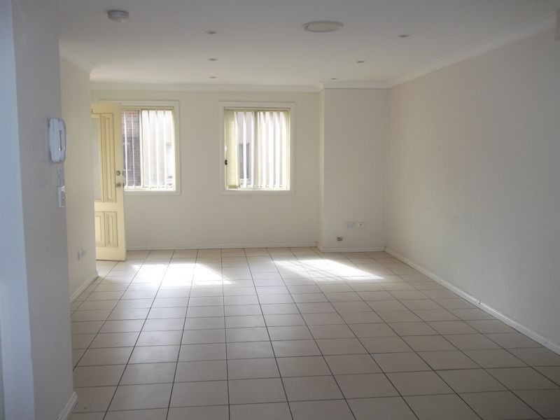 15/23-25 Fuller Street, Seven Hills NSW 2147