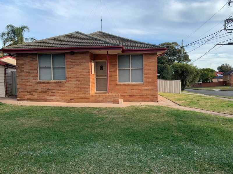 42 Melba Road, Lalor Park NSW 2147