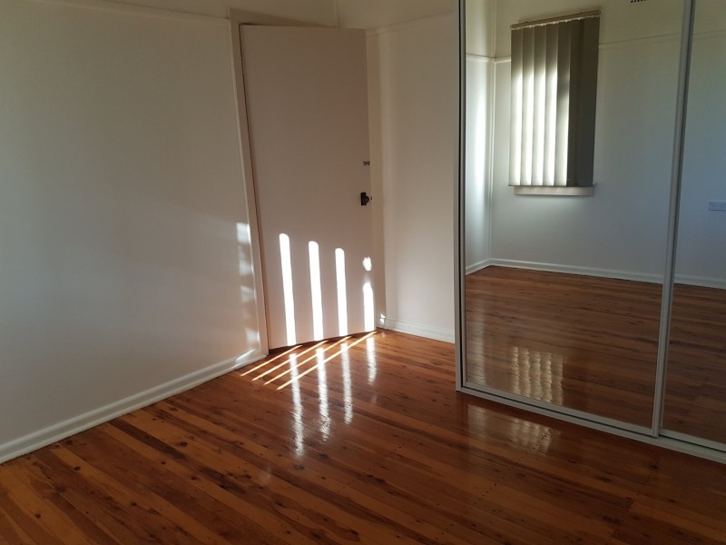 25 Forrest Road, Lalor Park NSW 2147