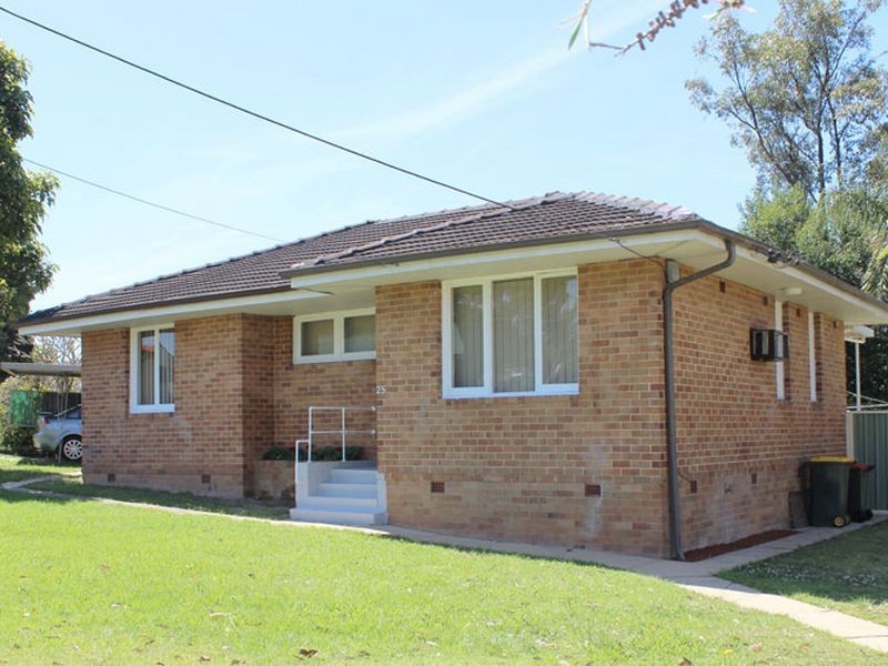 25 Forrest Road, Lalor Park NSW 2147