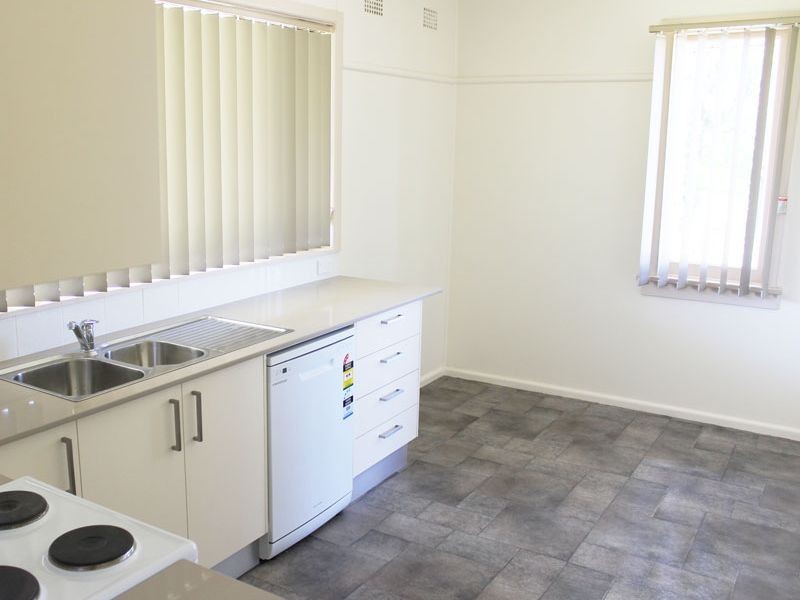 25 Forrest Road, Lalor Park NSW 2147