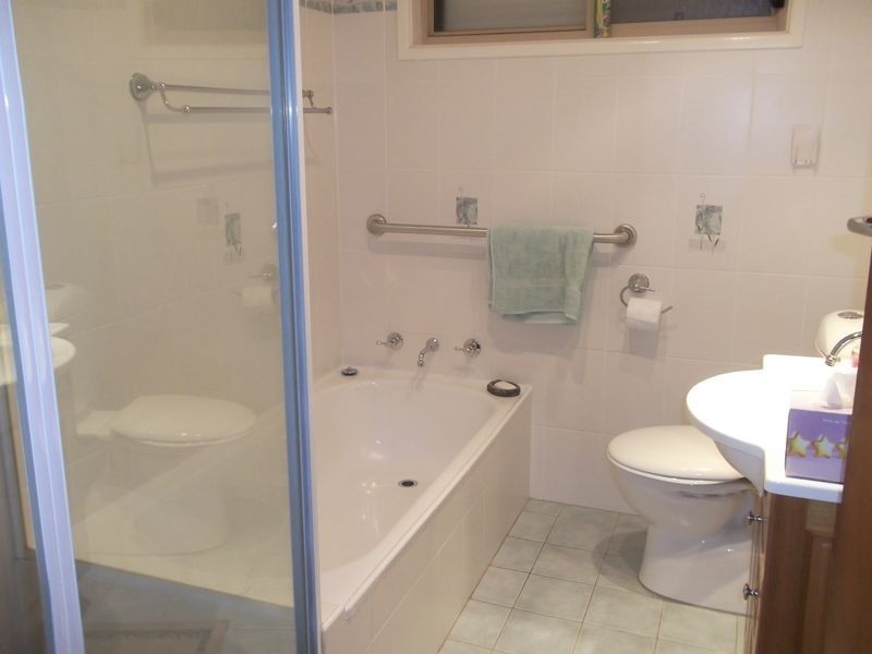 560 Great Western Highway, Pendle Hill NSW 2145