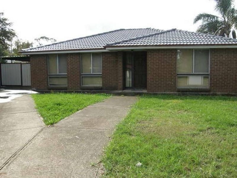 6 Moore Place, Doonside NSW 2767