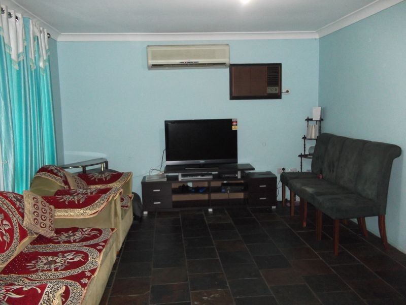 6 Moore Place, Doonside NSW 2767