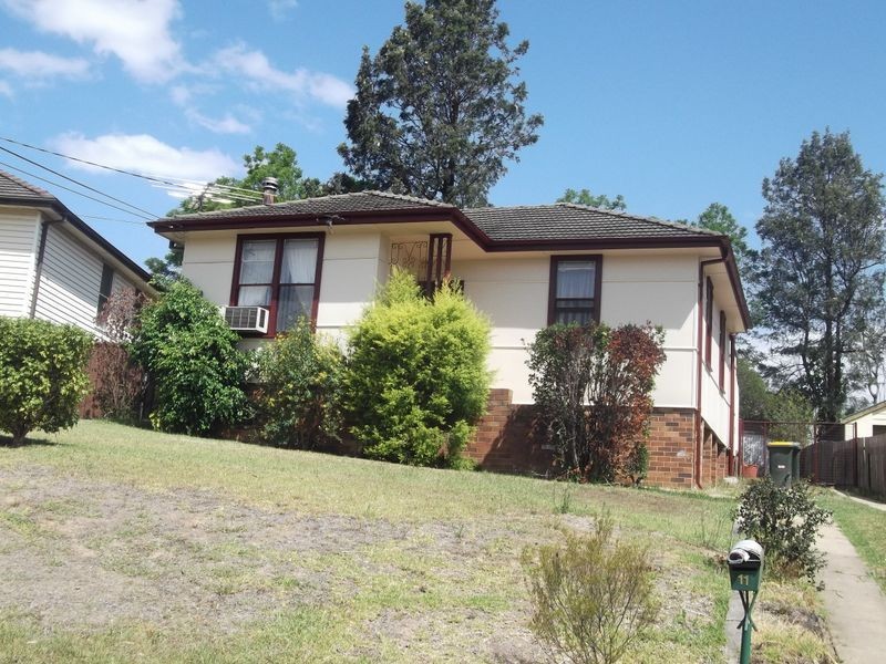 11 Dawn Drive, Seven Hills NSW 2147