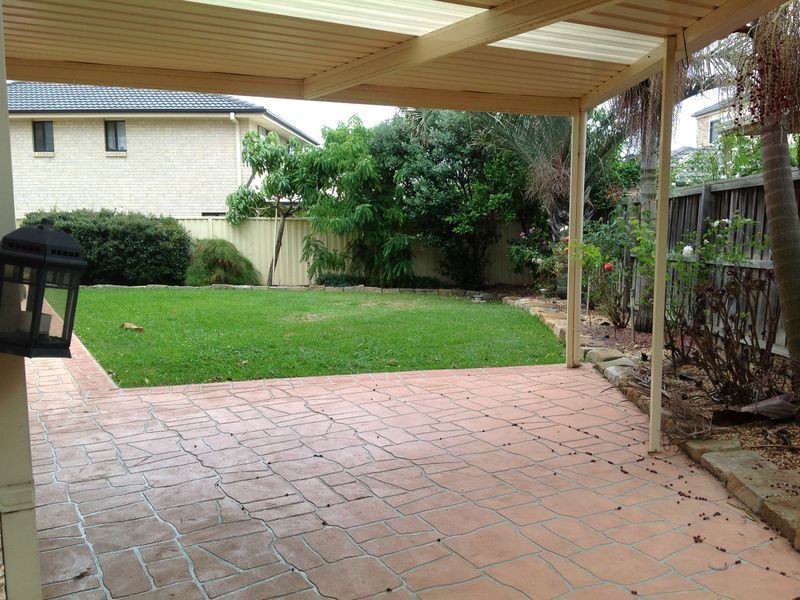 8 Minuet Court, Glenwood NSW 2768