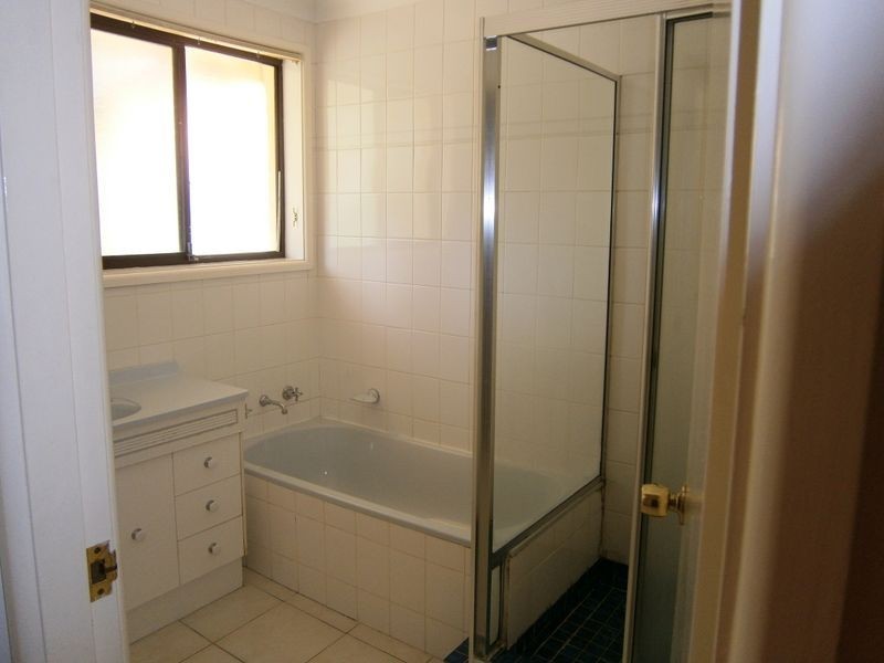 28 Botany Boulevard, Kings Langley NSW 2147