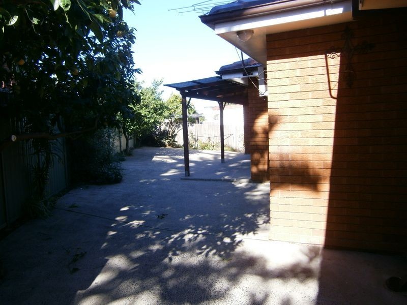 1 Laloki Street, Seven Hills NSW 2147