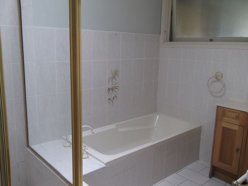 14 Louise Avenue, Baulkham Hills NSW 2153