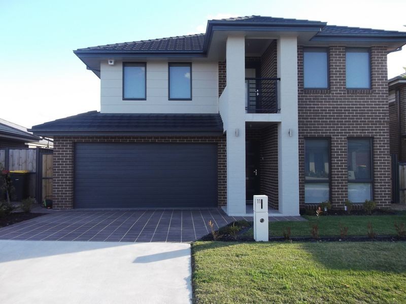 11 Peppermint Fairway Drive, The Ponds NSW 2769