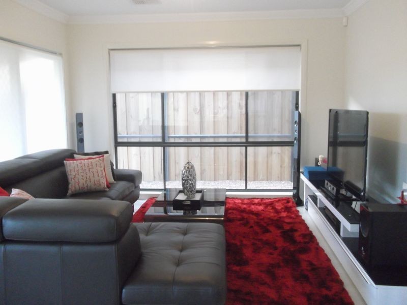 11 Peppermint Fairway Drive, The Ponds NSW 2769