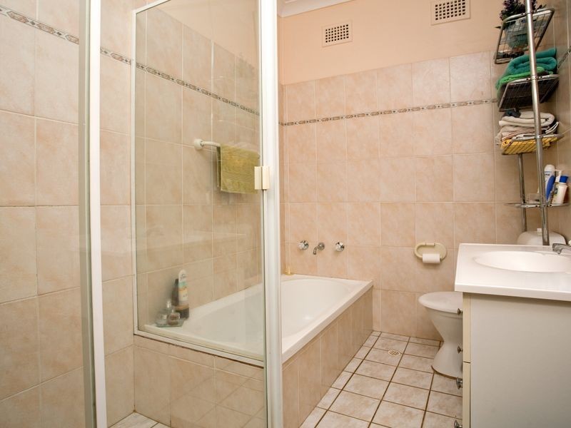 34 Grantham Road, Seven Hills NSW 2147