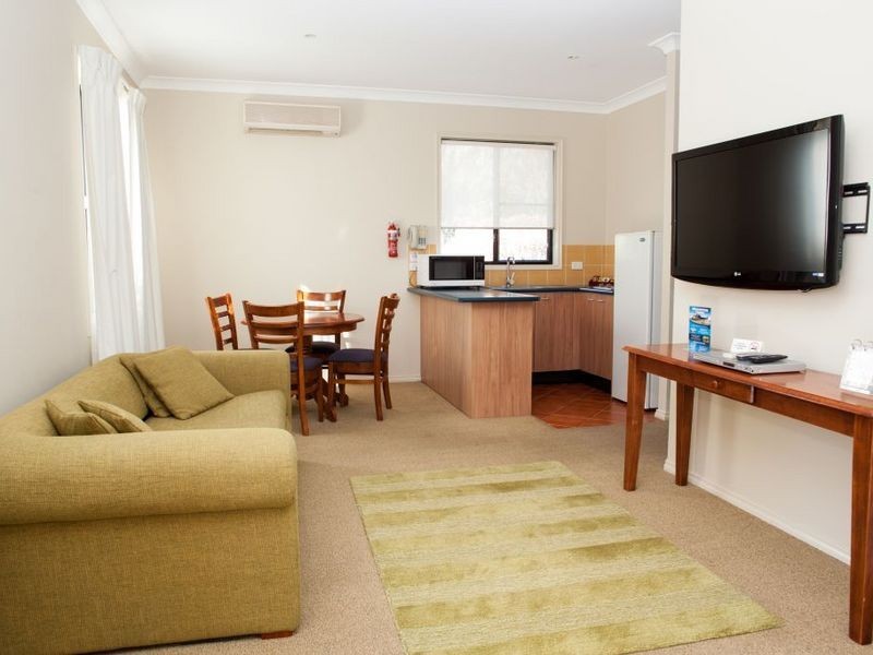 Villa97-98 The Leisure Inn, Pokolbin NSW 2320