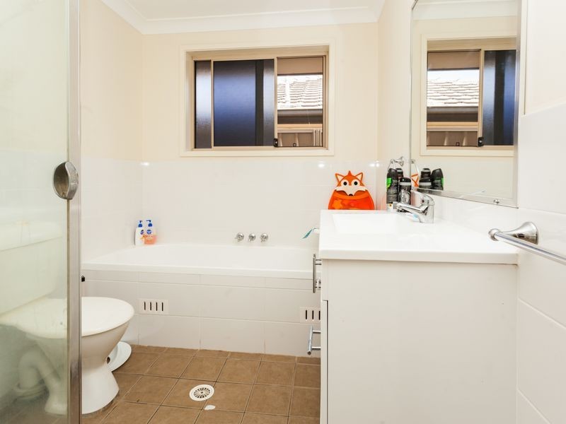 14 Lonsdale Place, Kurri Kurri NSW 2327