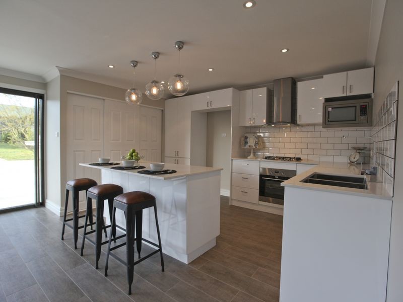 42 Mills Cresent, Cessnock NSW 2325