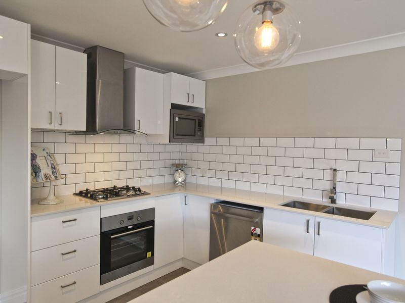 42 Mills Cresent, Cessnock NSW 2325