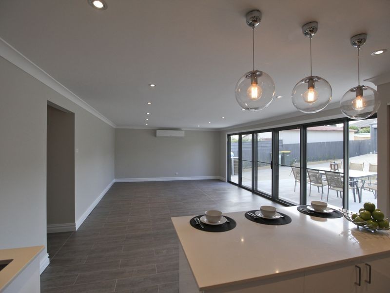 42 Mills Cresent, Cessnock NSW 2325