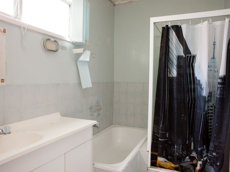 5 Third Street, Weston NSW 2326