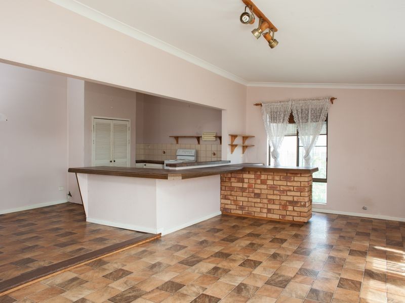 5 Third Street, Weston NSW 2326