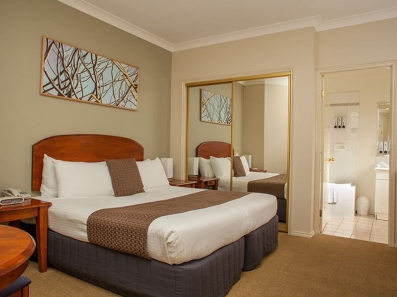 Villa11-12 The Leisure Inn, Pokolbin NSW 2320