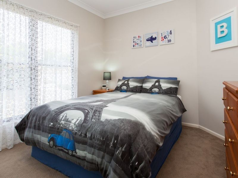 4 Chapman Street, Cessnock NSW 2325