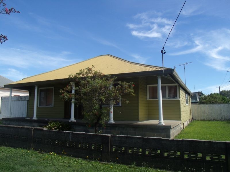 4 Ferguson Street, Cessnock NSW 2325