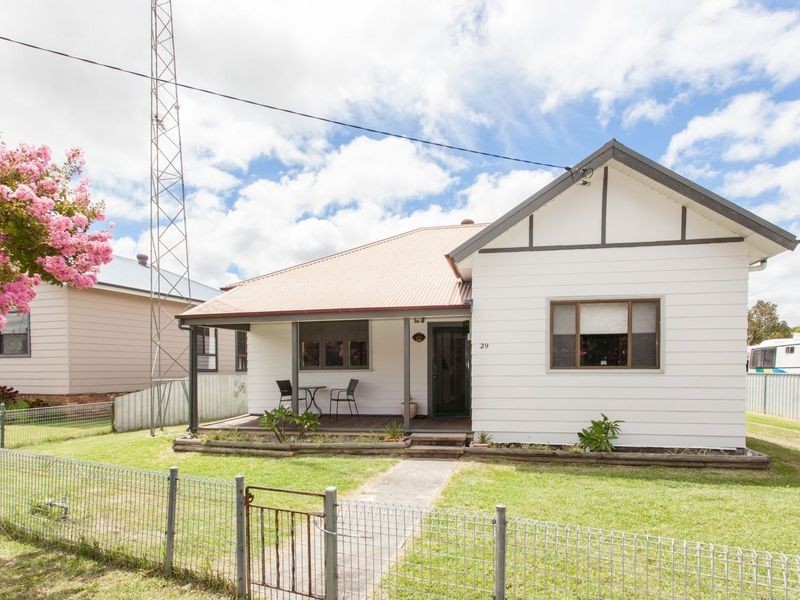 29 Ferguson Street, Cessnock NSW 2325