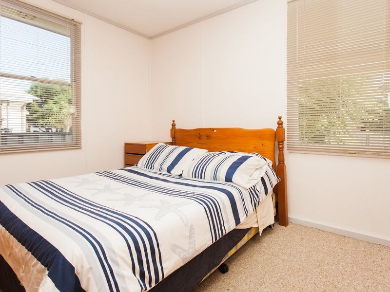 15 Arcadia Ave, Cessnock NSW 2325