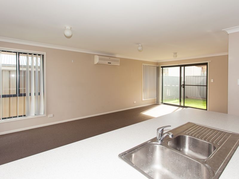 1/56a Anzac Avenue, Cessnock NSW 2325