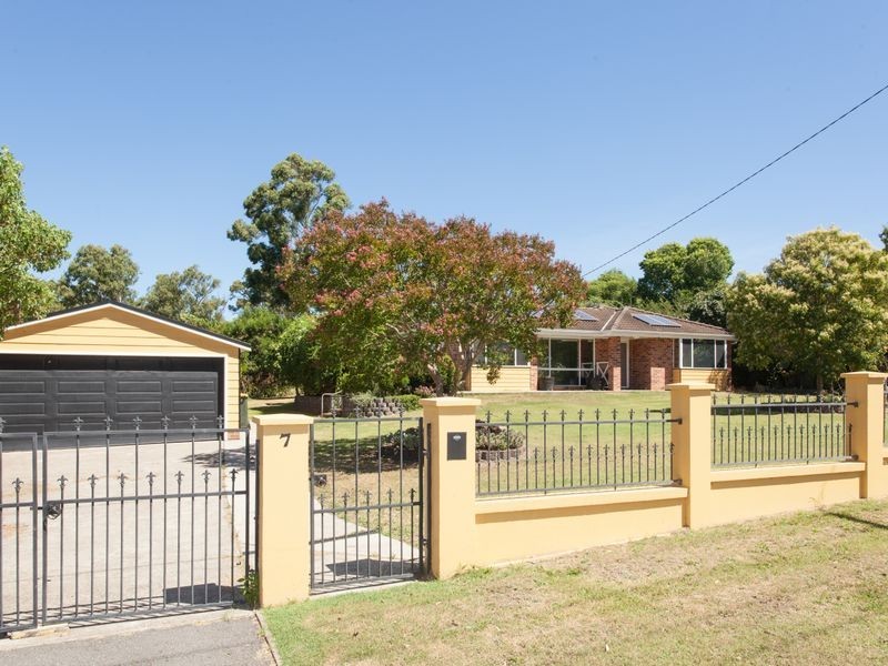 7 Short Street, Ellalong NSW 2325