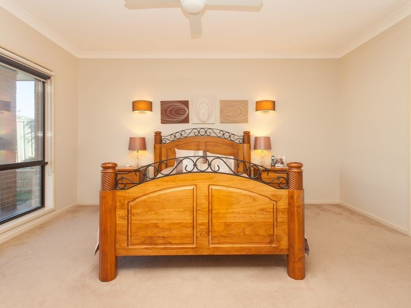 14 Traminer Grove, Cessnock NSW 2325