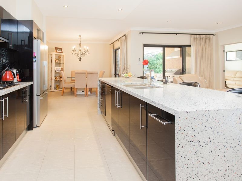 14 Traminer Grove, Cessnock NSW 2325