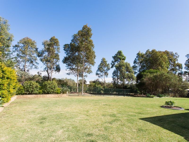 14 Traminer Grove, Cessnock NSW 2325