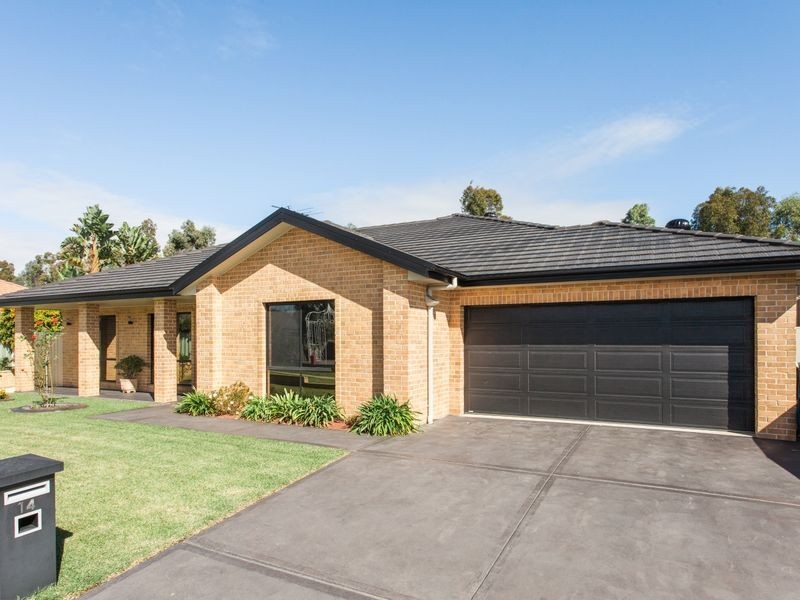 14 Traminer Grove, Cessnock NSW 2325
