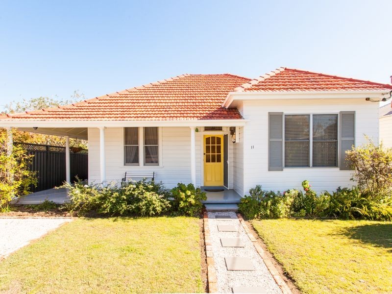 11 Elizabeth Street, Cessnock NSW 2325