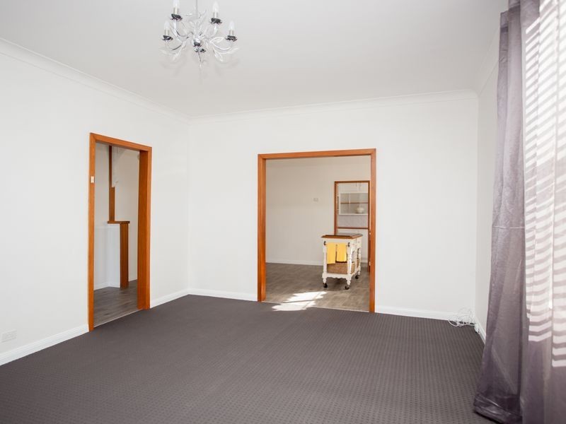 11 Elizabeth Street, Cessnock NSW 2325