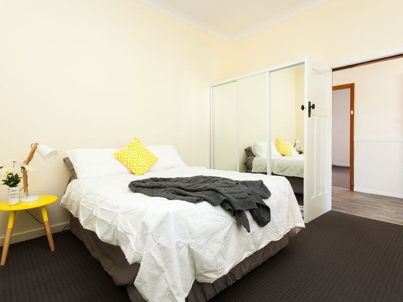 11 Elizabeth Street, Cessnock NSW 2325