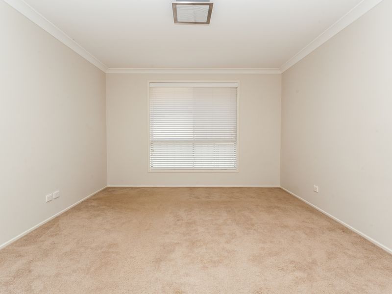 16 Desmond Street, Cessnock NSW 2325