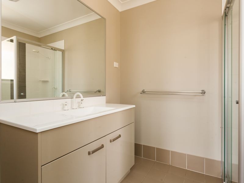 16 Desmond Street, Cessnock NSW 2325