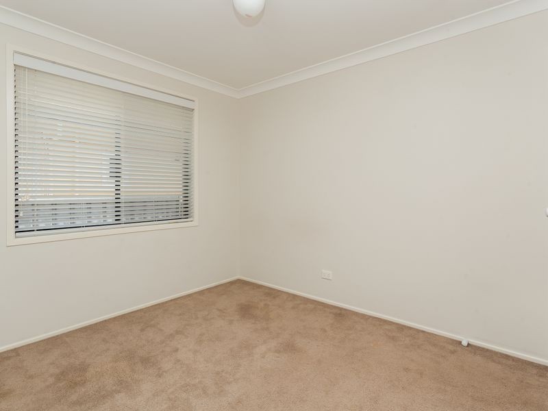 16 Desmond Street, Cessnock NSW 2325