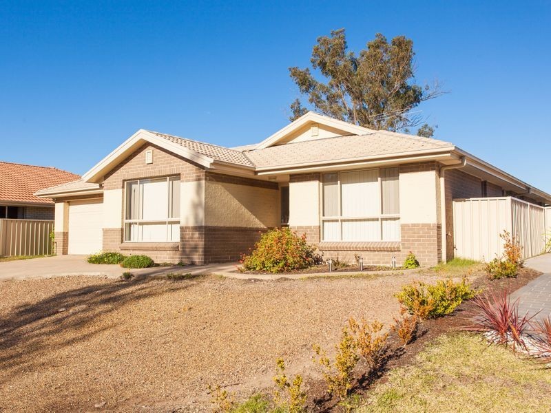 5a Hunter Street, Greta NSW 2334